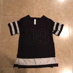 Ivviva black athletic shirt
